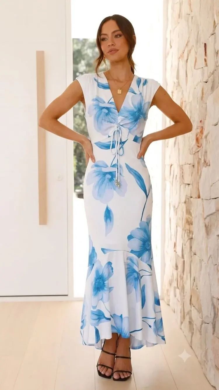 Taylor Blue Floral Maxi Dress Size 12 Ruched V Neck Wedding Guest NWT Cruise